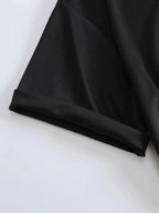 Cute Sausage Dog with Heart Pattern Printed T-shirt Round Neck Summer Short Sleeve