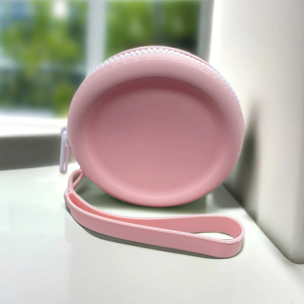 Dog Treat Training Portable Silicone Food Pouch with Lanyard and Hook for Walking