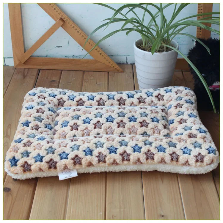 Flannel Mat Dog Bed Sleeping Mat For Small Dogs