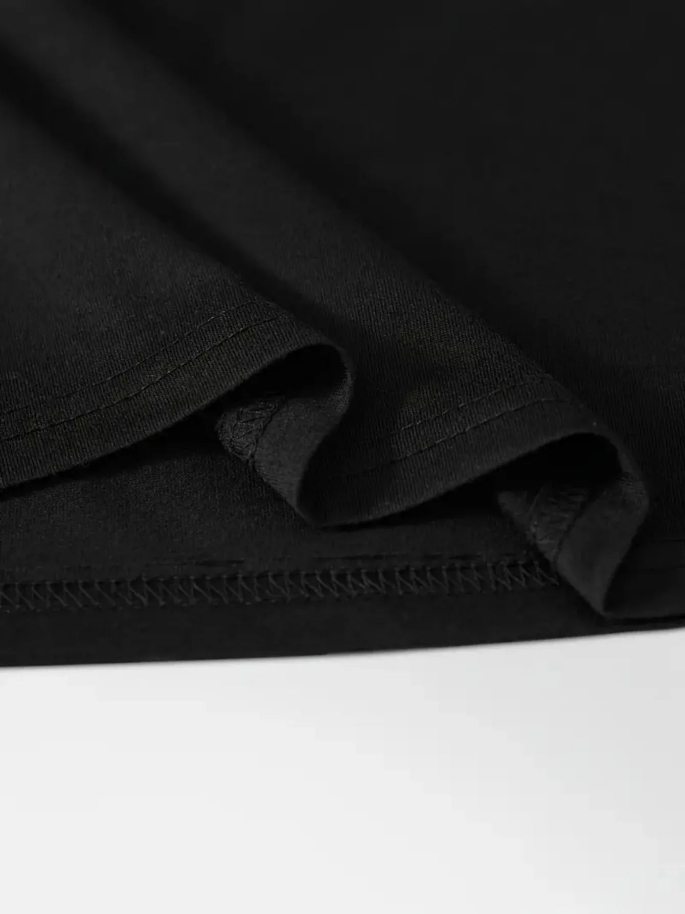 Cute Sausage Dog with Heart Pattern Printed T-shirt Round Neck Summer Short Sleeve